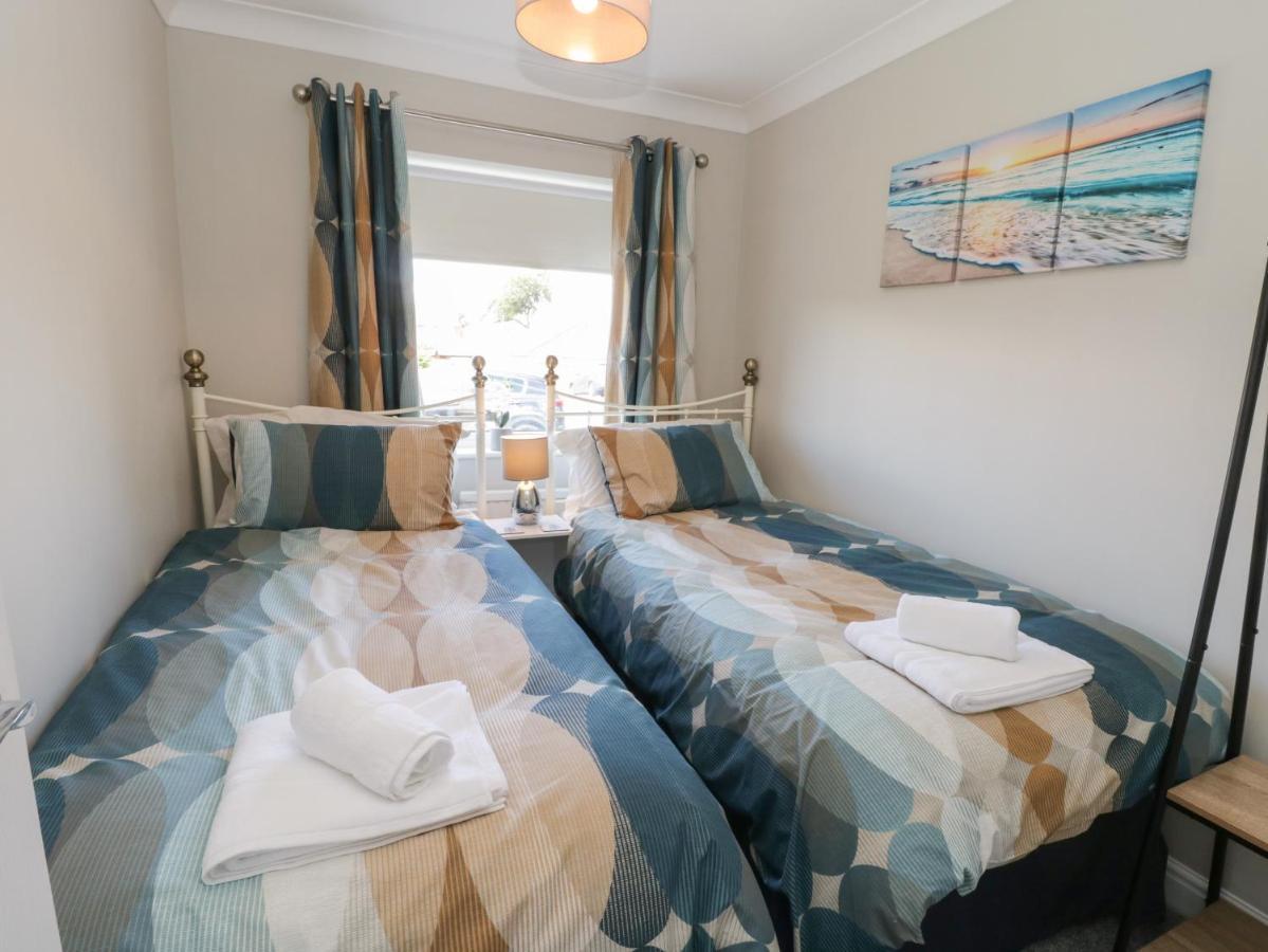 Rose Bungalow Γουίτμπι Εξωτερικό φωτογραφία